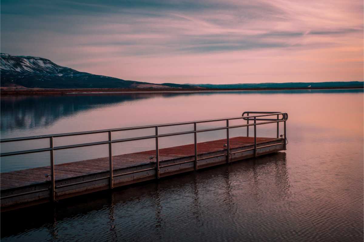 Laugarvatn lake at dusk